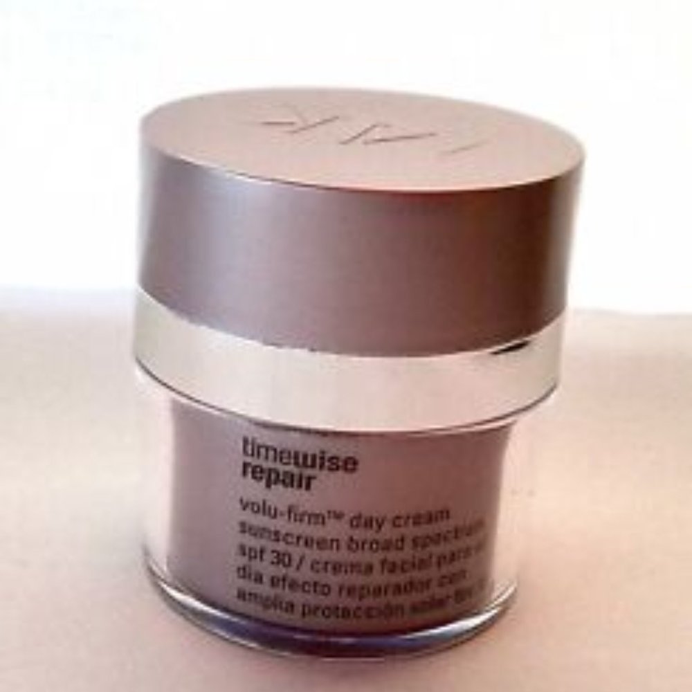Mary Kay TimeWise Repair Volu-Firm Day Cream SPF 30